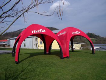 Pneumatisches Zelt 5x10 Meter Kombi für Rivella