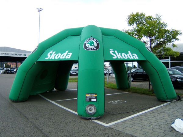 Aufblasbares Zelt EvoEventDome 6x6 für Skoda