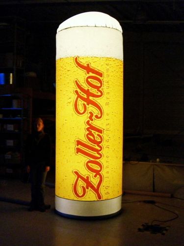 Aufblasbare Sonderform als Bierglas hergestellt