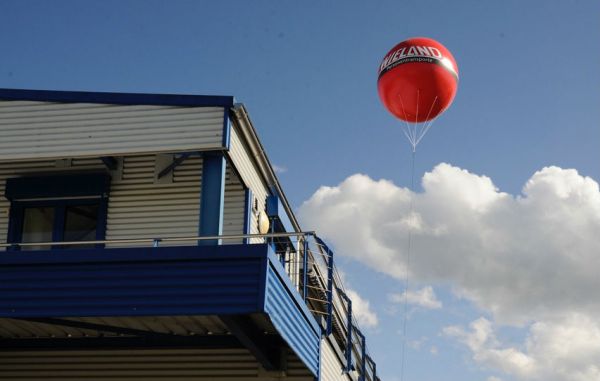 Fliegender Werbeballon für Cibolini AG Schweiz